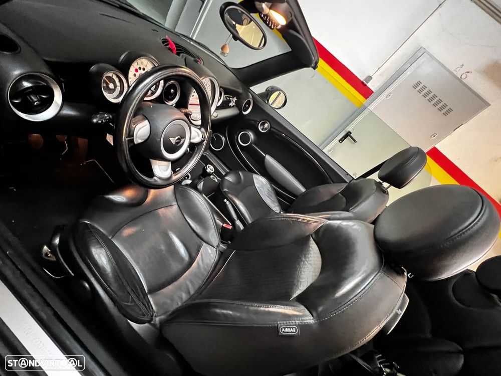 MINI Cabrio Cooper - 11