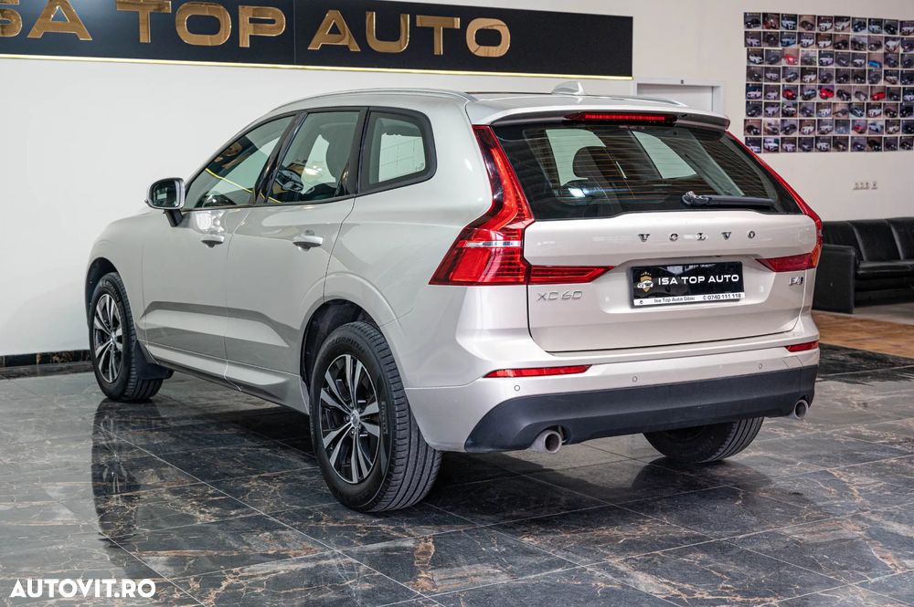 Volvo XC 60 B4 D AWD Geartronic Momentum - 33