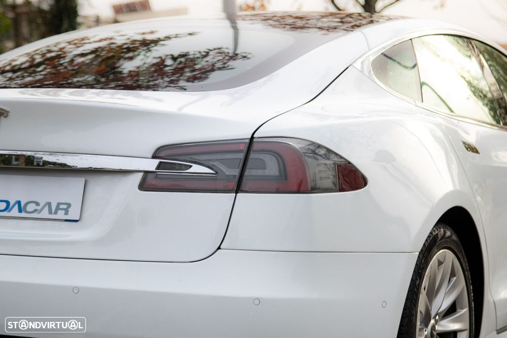 Tesla Model S 90D AWD - 50