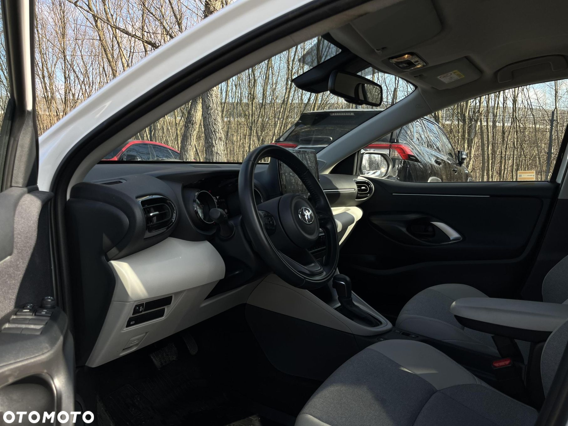 Toyota Yaris - 14
