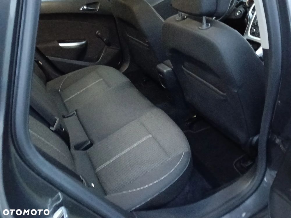 Opel Astra 1.6 NAVI - 13