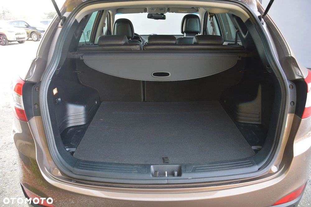 Hyundai ix35 2.0 CRDi 4WD Premium - 12