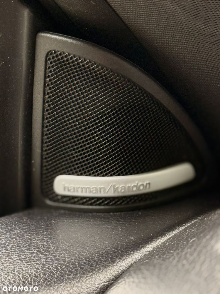 Mercedes-Benz CLA 250 7G-DCT Urban - 18