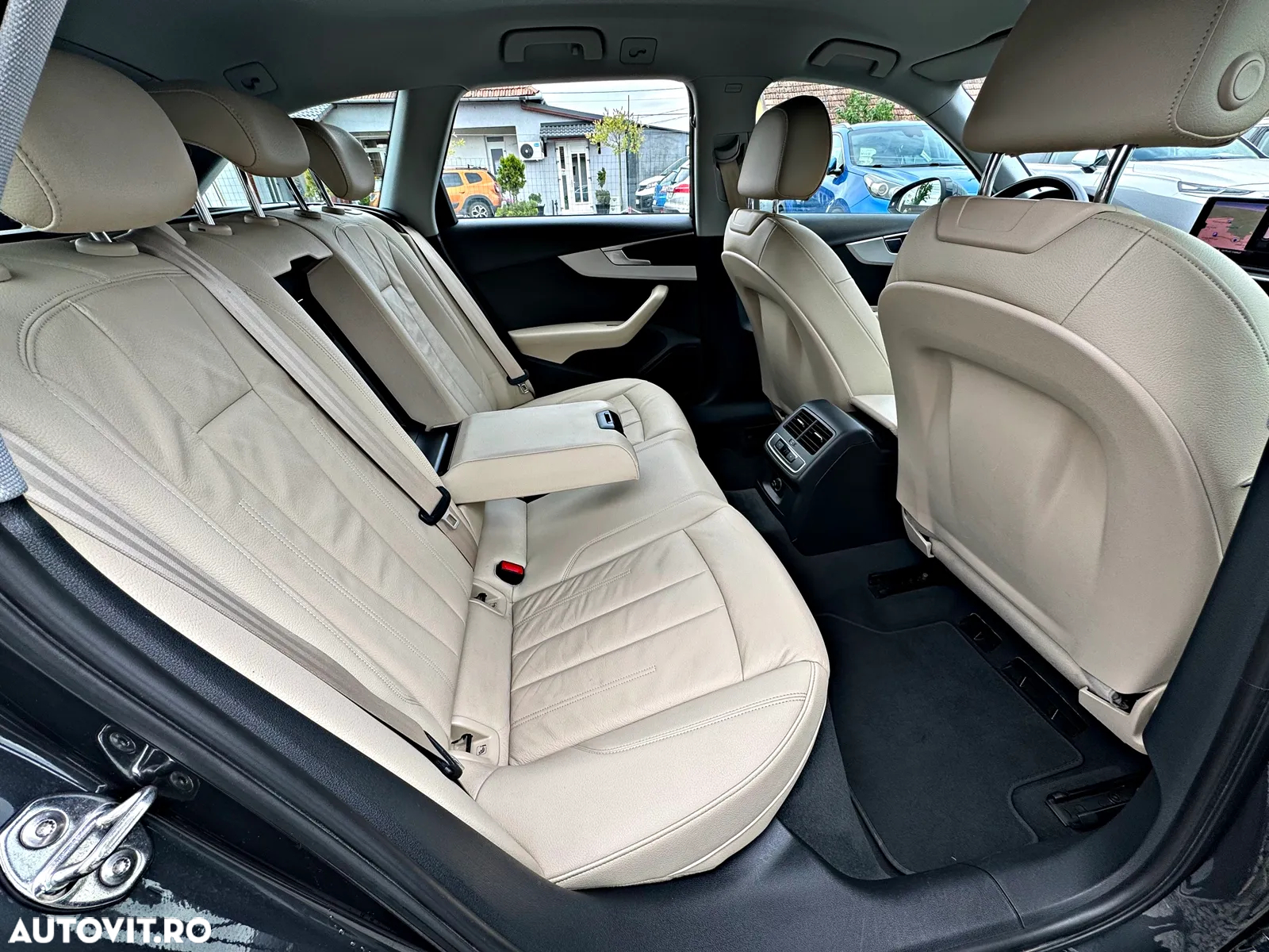 Audi A4 Avant 35 TDI S tronic - 7
