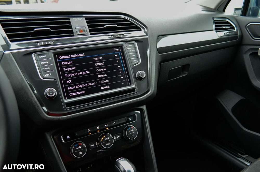 Volkswagen Tiguan 2.0 TDI 4Mot DSG Highline - 24