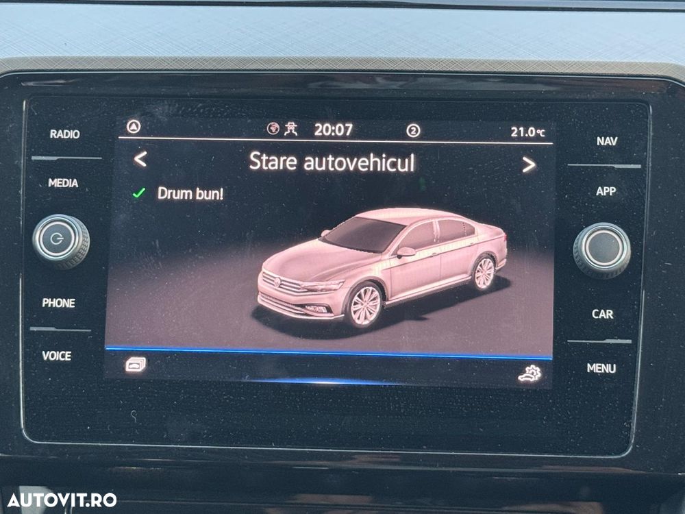 Volkswagen Passat 2.0 TDI SCR DSG Business - 28