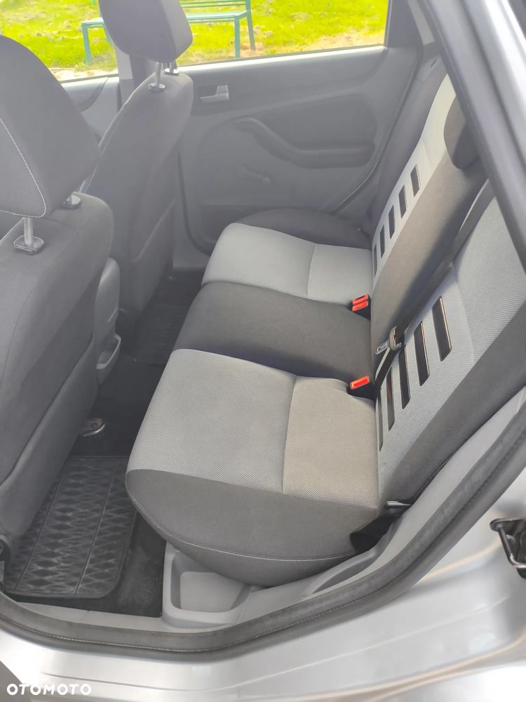 Ford Focus 1.8 TDCi Titanium - 11