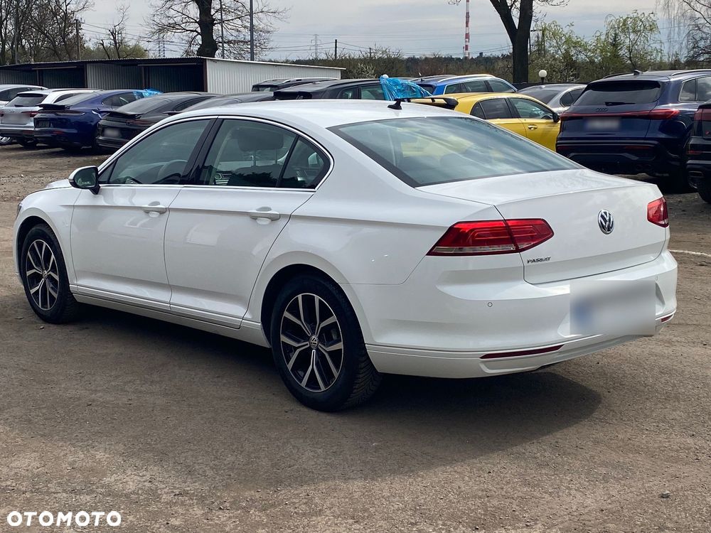 Volkswagen Passat 1.5 TSI EVO Comfortline DSG - 3