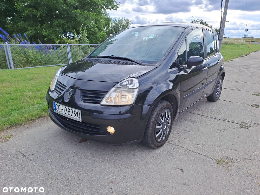 Renault Modus - 1