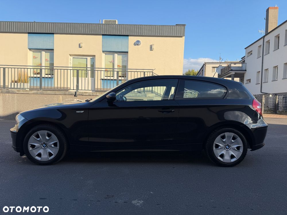 BMW Seria 1 116i - 13