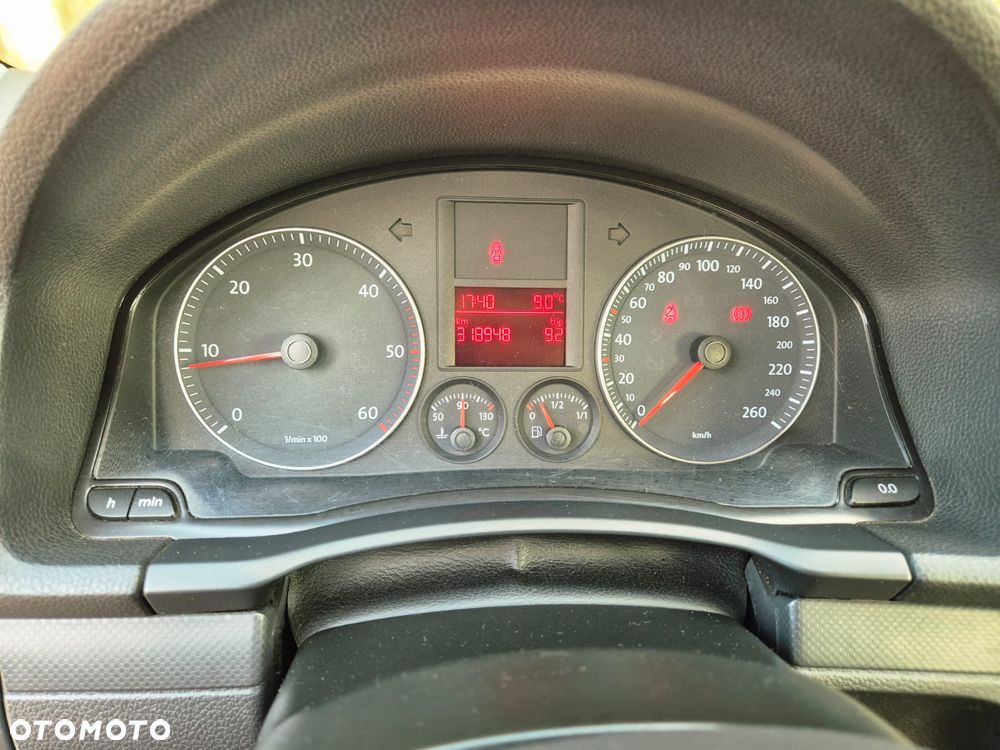 Volkswagen Golf 1.9 TDI Comfortline - 6