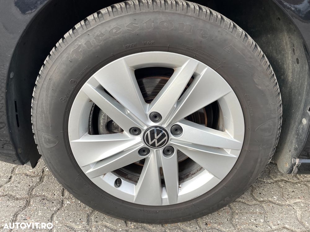 Volkswagen Golf 2.0 TDI SCR DSG Active - 8