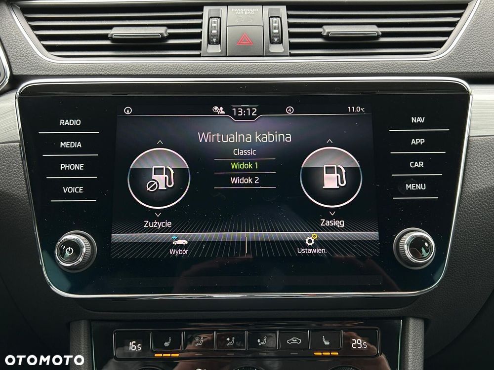 Skoda Superb 1.5 TSI Ambition DSG - 35