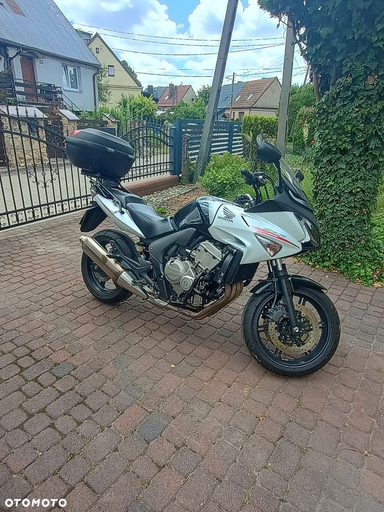 Honda CBF - 3