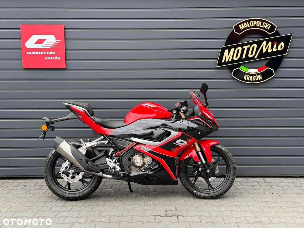 QJMOTOR SRK 125R - 3