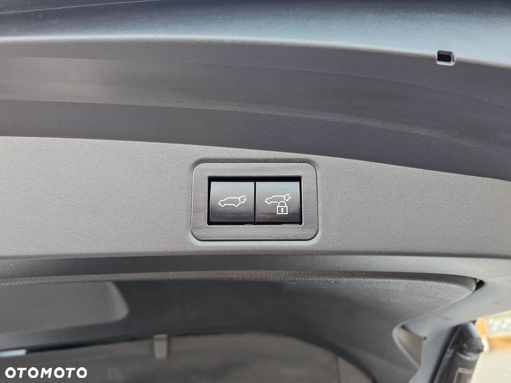 Toyota Corolla 2.0 Hybrid Style - 27