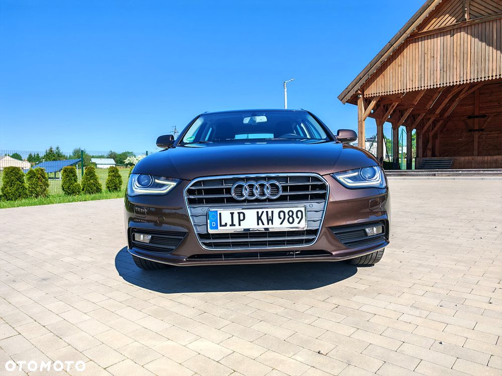 Audi A4 Avant 2.0 TDI DPF Attraction - 12