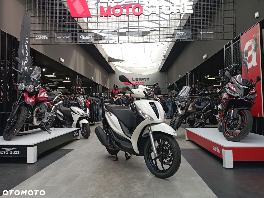 Piaggio Medley - 3