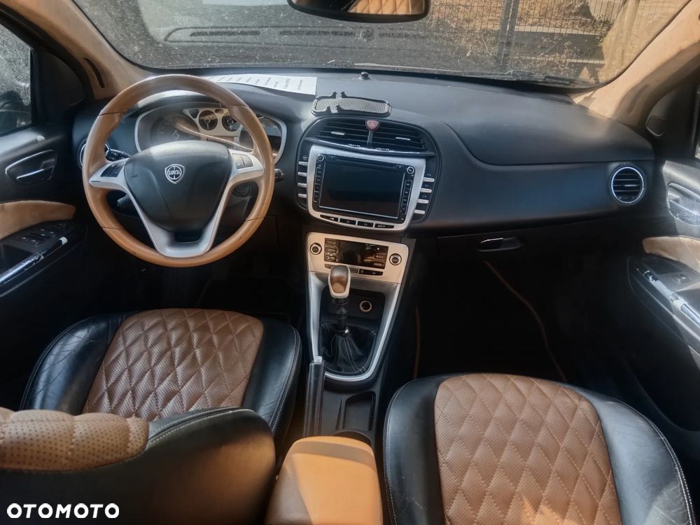 Lancia Delta - 7