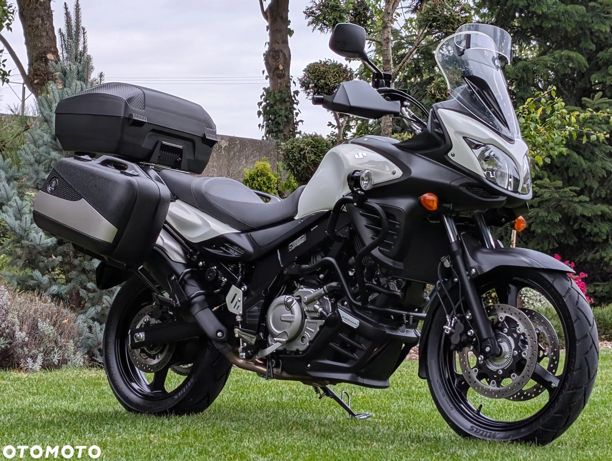 Suzuki V-STROM - 2