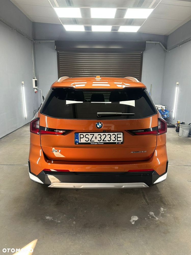 BMW X1 - 11