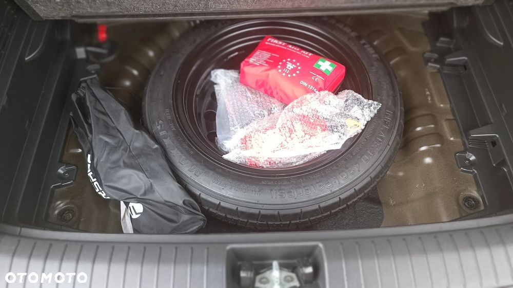 Hyundai Kona 1.6 T-GDI DCT 4WD Iron Man Edition - 14