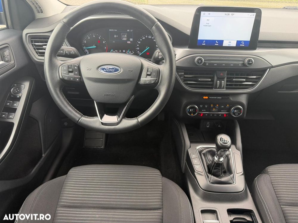 Ford Focus 1.0 EcoBoost Titanium - 12