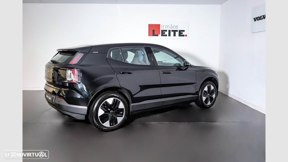 Volvo EX30 69 kWh Single Motor Extended Range Plus - 6