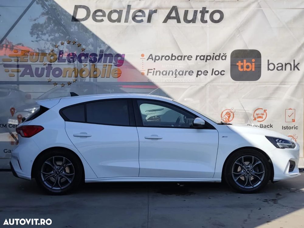 Ford Focus 1.5 Ecoboost ST-Line - 4
