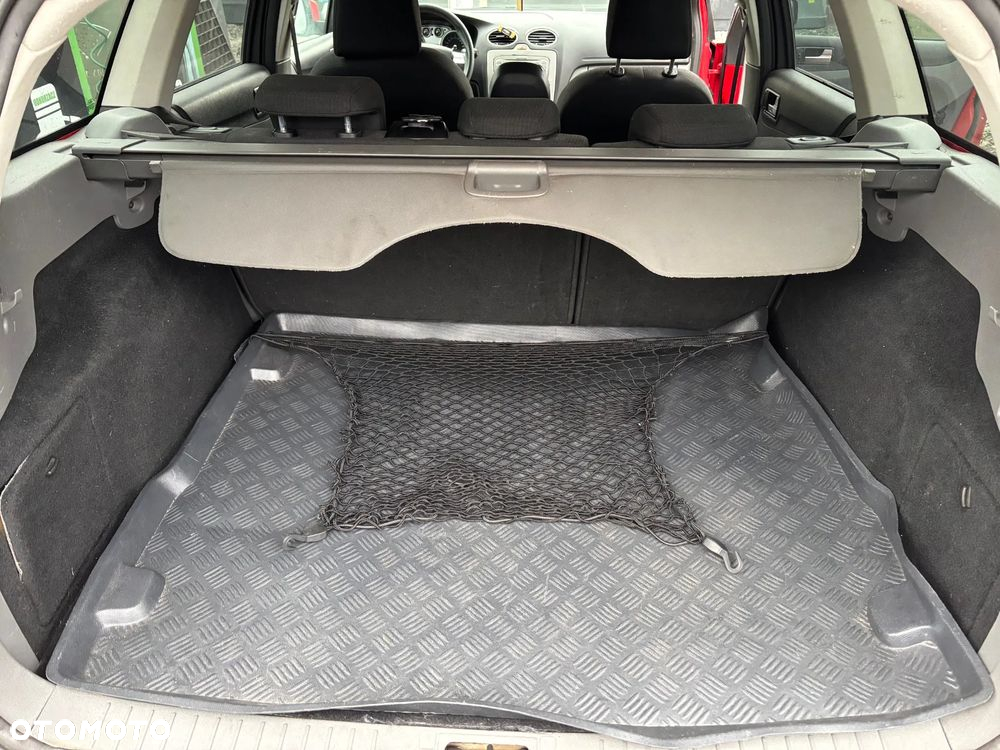Ford Focus - 11