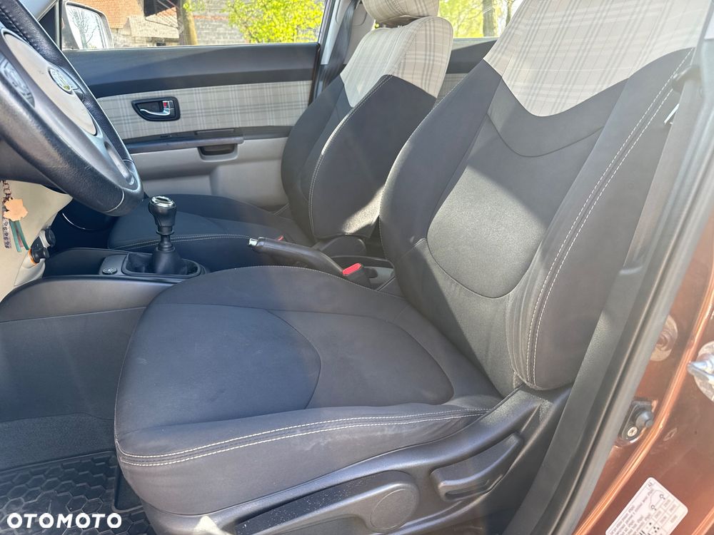 Kia Soul 1.6 GDI L - 31