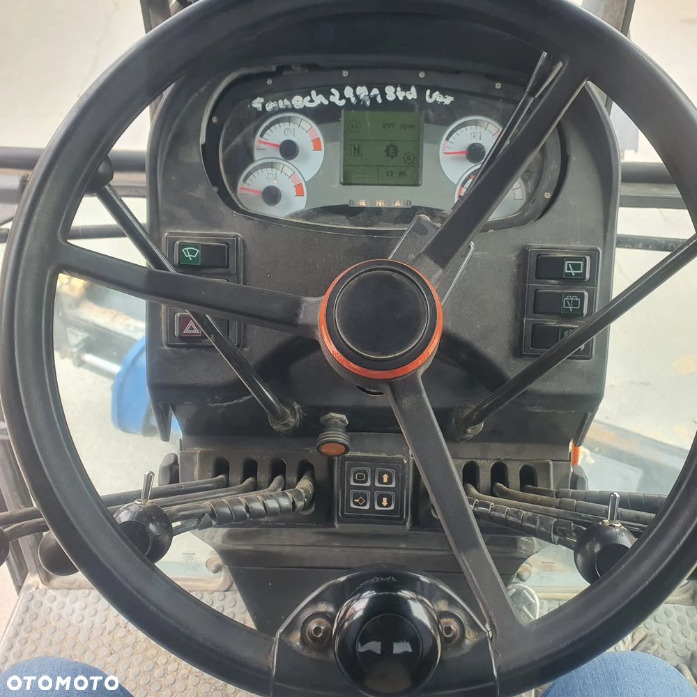 New Holland F106.6A - 2