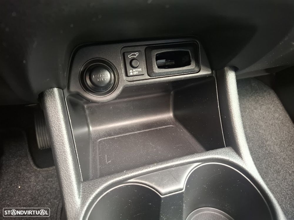 Mitsubishi Outlander - 20