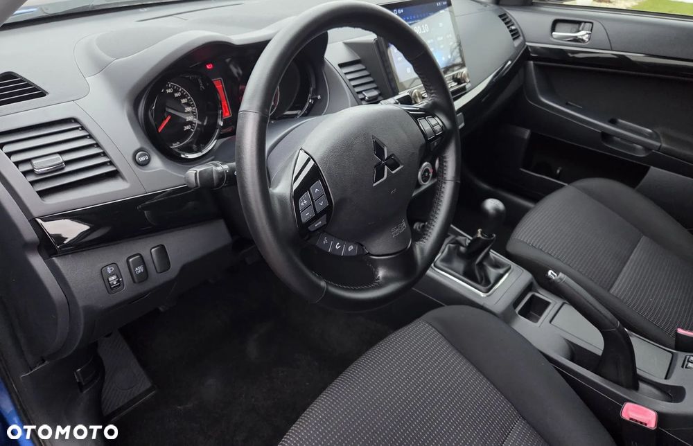 Mitsubishi Lancer - 5