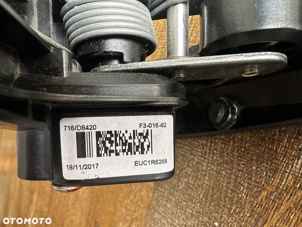 JCB Pedał gazu NOWY 716/D8420 F3-016-82 - 4