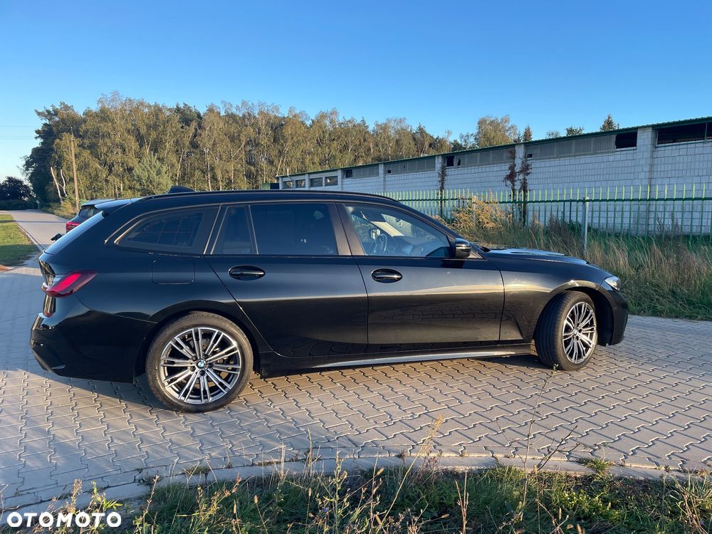 BMW Seria 3 2022