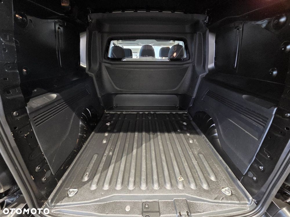 Peugeot Partner - 10