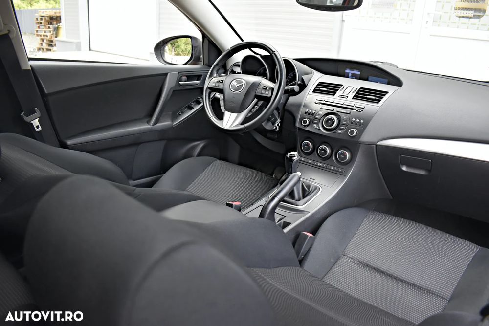 Mazda 3 1.6 MZ-CD DPF Exlusive-Line - 12
