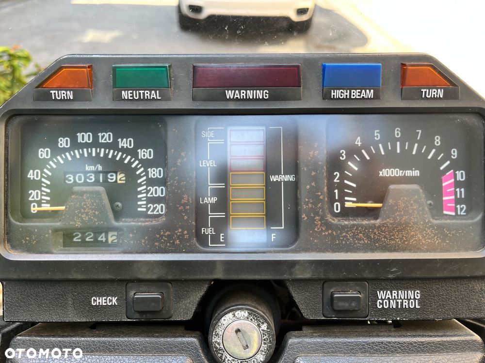 Yamaha XJ - 8