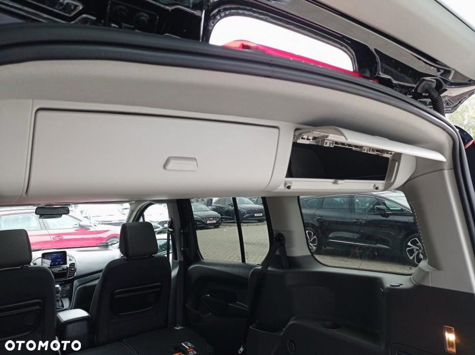 Ford Tourneo Connect - 20