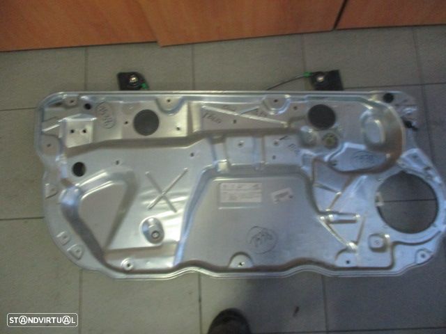 Elevador Sem Motor W06Q3837401H VW POLO 2002 3P FE - 1