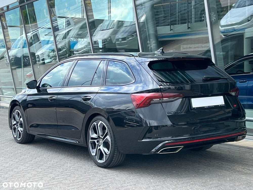 Skoda Octavia 2.0 TDI RS DSG - 13