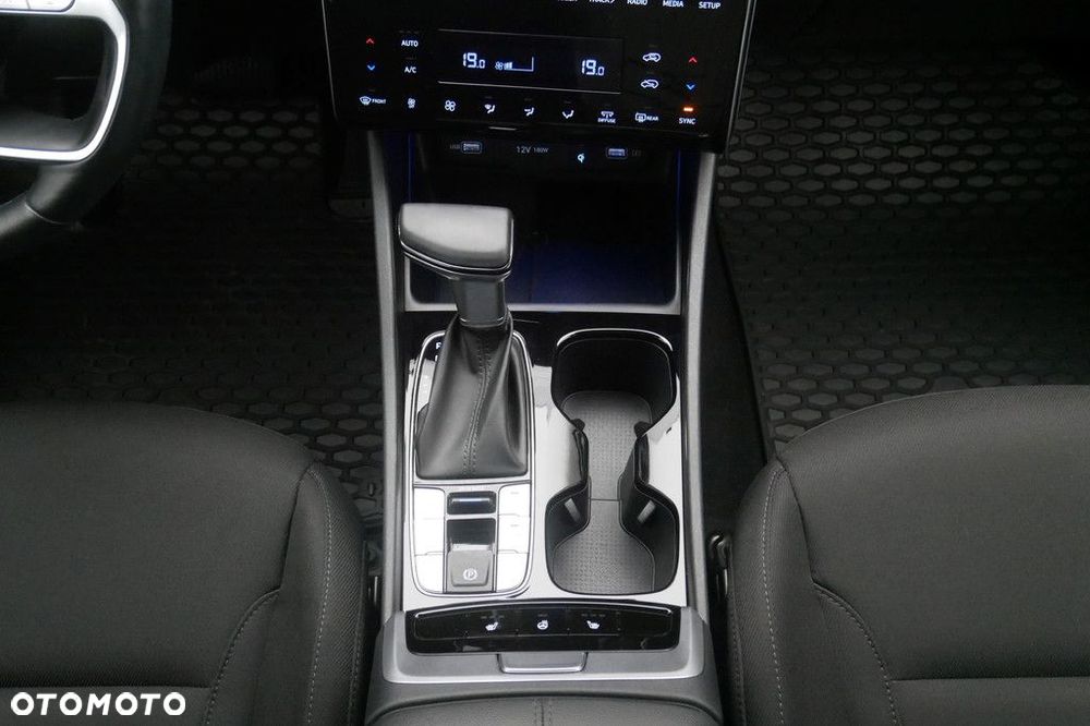 Hyundai Tucson - 11