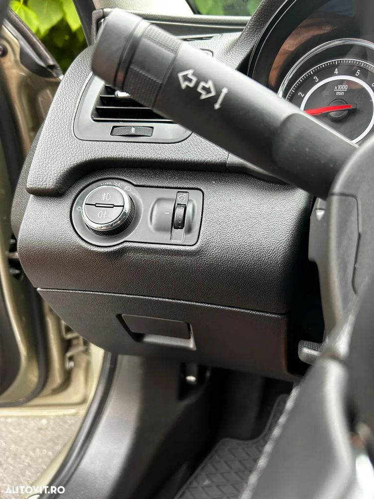 Opel Insignia 2.0 CDTI ECOTEC Start/Stop 4X4 Country Tourer - 15