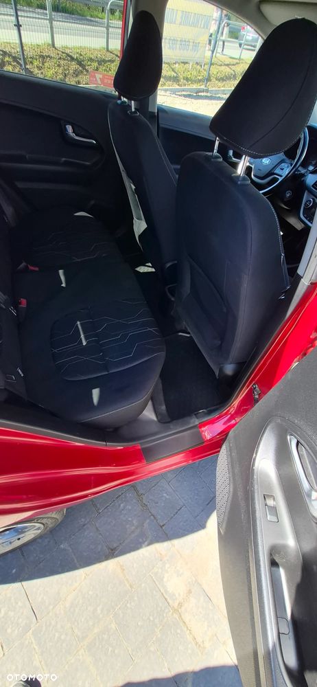 Kia Picanto - 10