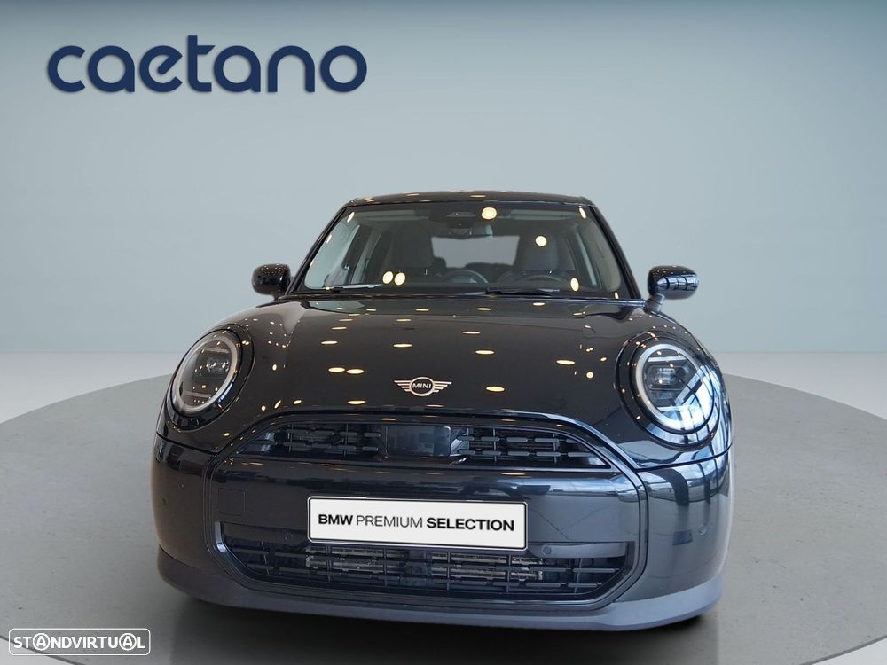 MINI 5 Portas Cooper Auto - 2