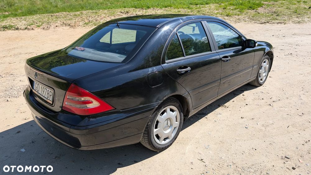 Mercedes-Benz Klasa C 200 CDI Classic - 3