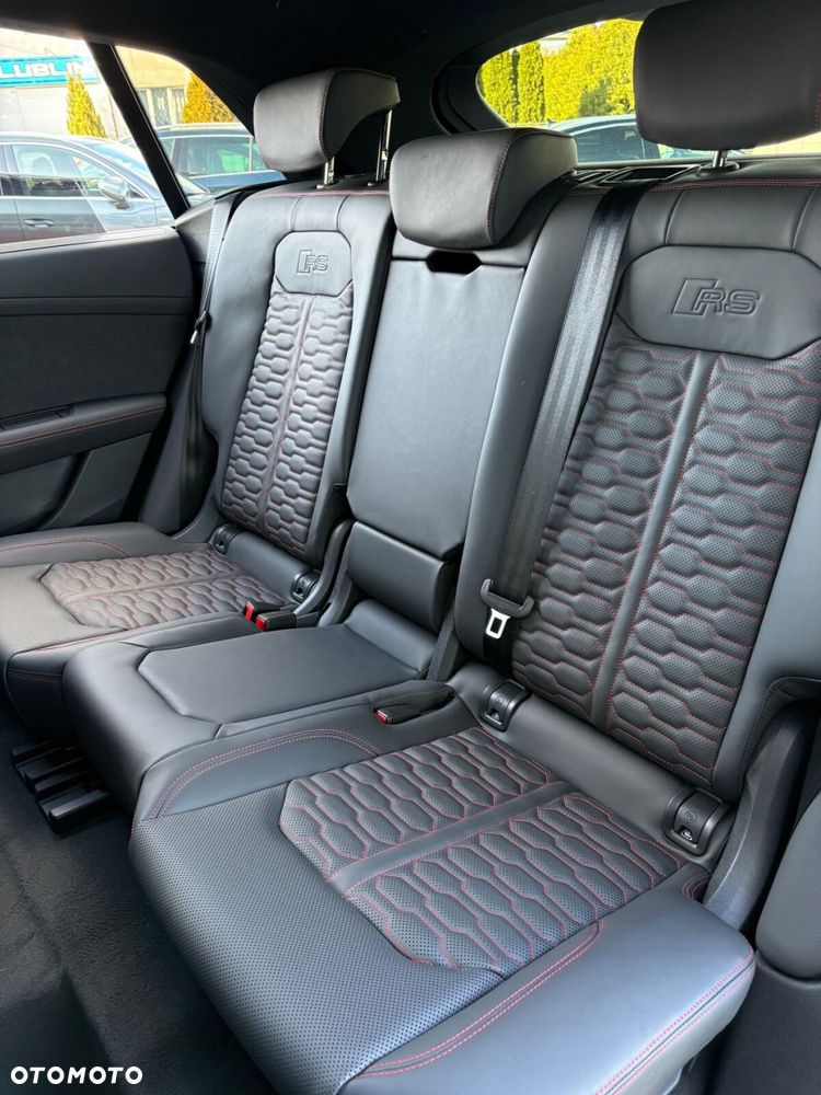 Audi RS Q8 - 21