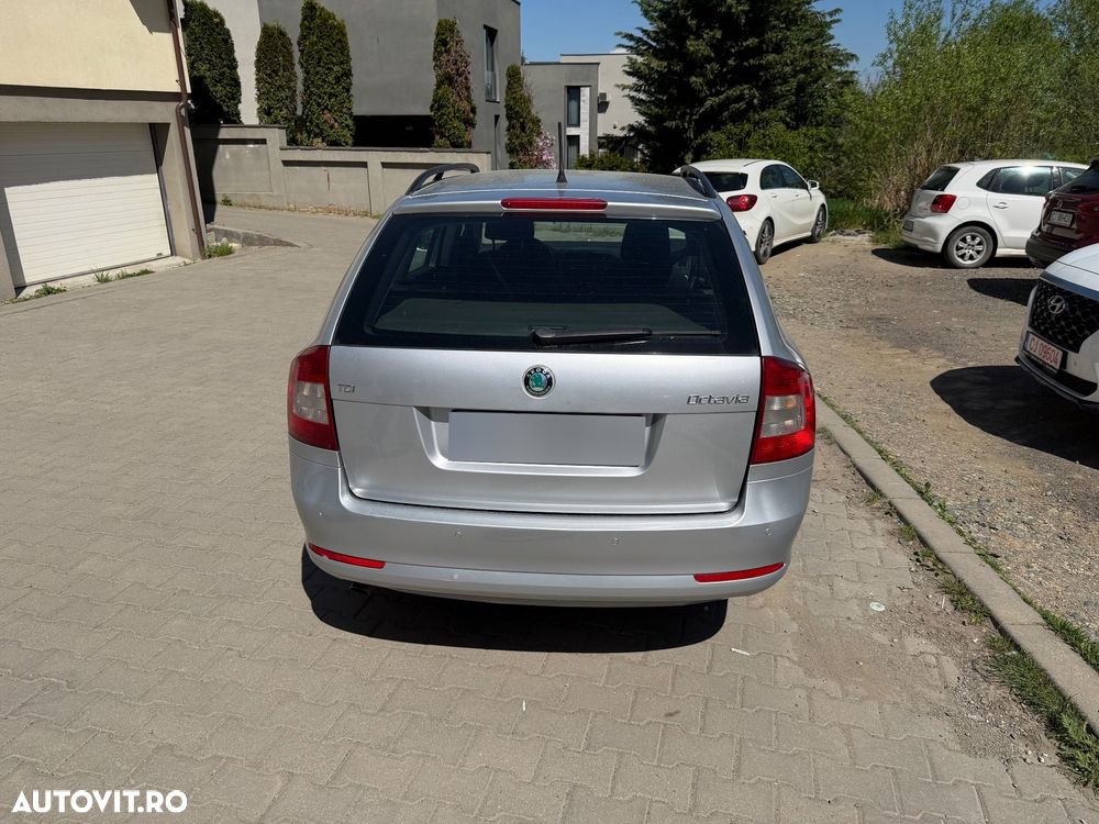 Skoda Octavia 1.6 TDI ELEGANCE - 2