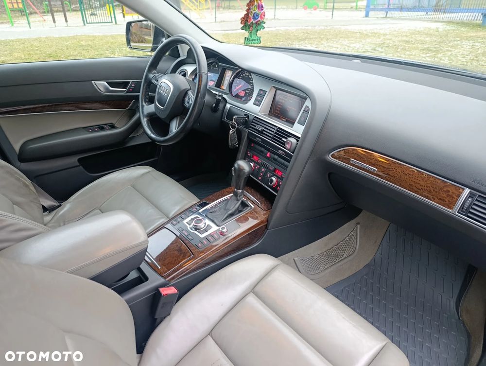 Audi A6 Allroad - 19